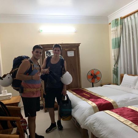 Hoang Ngoc Hotel Dong Khe Sau Buitenkant foto