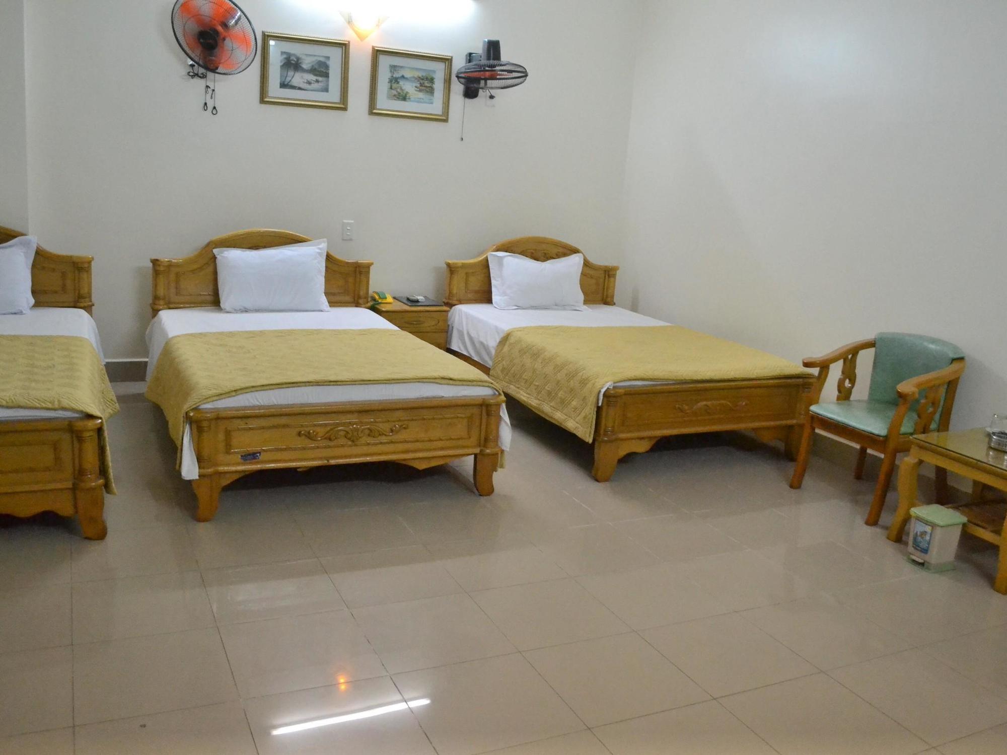 Hoang Ngoc Hotel Dong Khe Sau Buitenkant foto