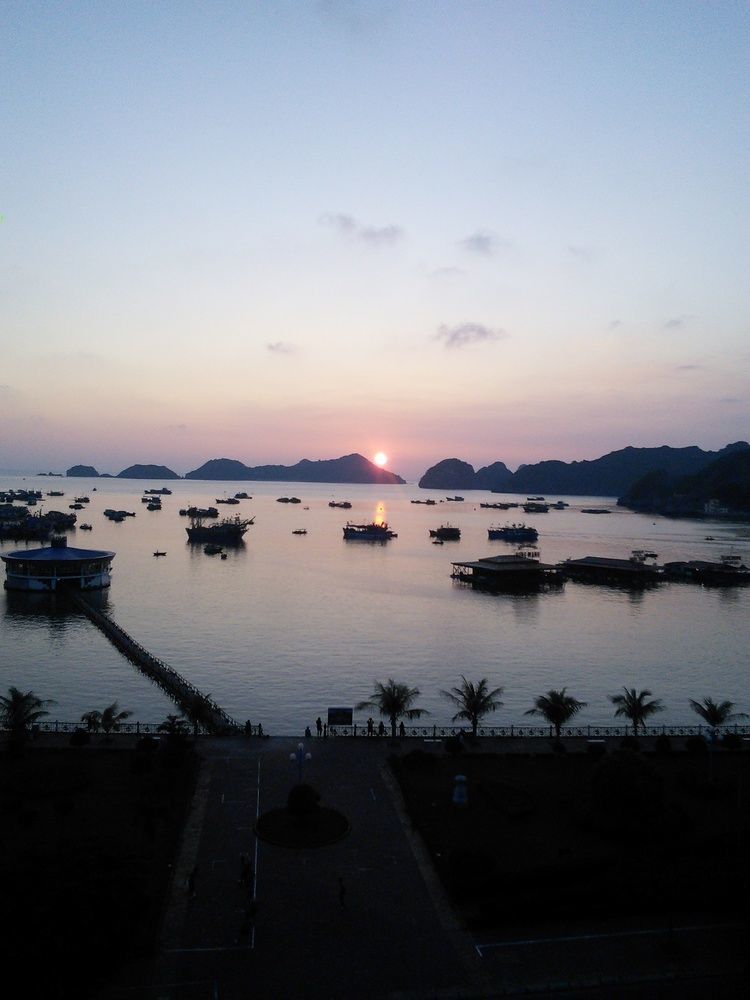 Hoang Ngoc Hotel Dong Khe Sau Buitenkant foto