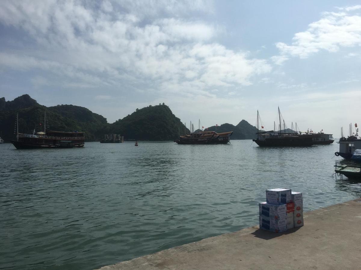 Hoang Ngoc Hotel Dong Khe Sau Buitenkant foto