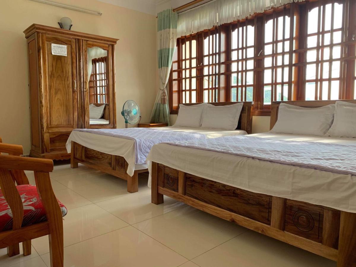Hoang Ngoc Hotel Dong Khe Sau Buitenkant foto