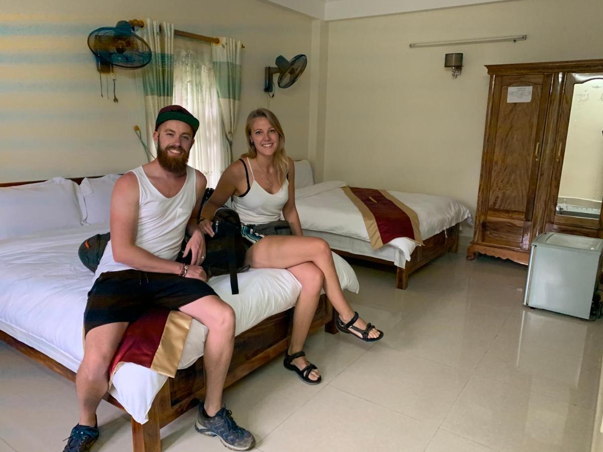 Hoang Ngoc Hotel Dong Khe Sau Buitenkant foto