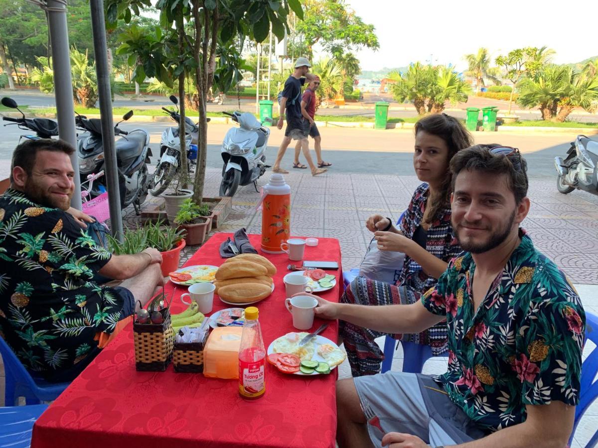 Hoang Ngoc Hotel Dong Khe Sau Buitenkant foto